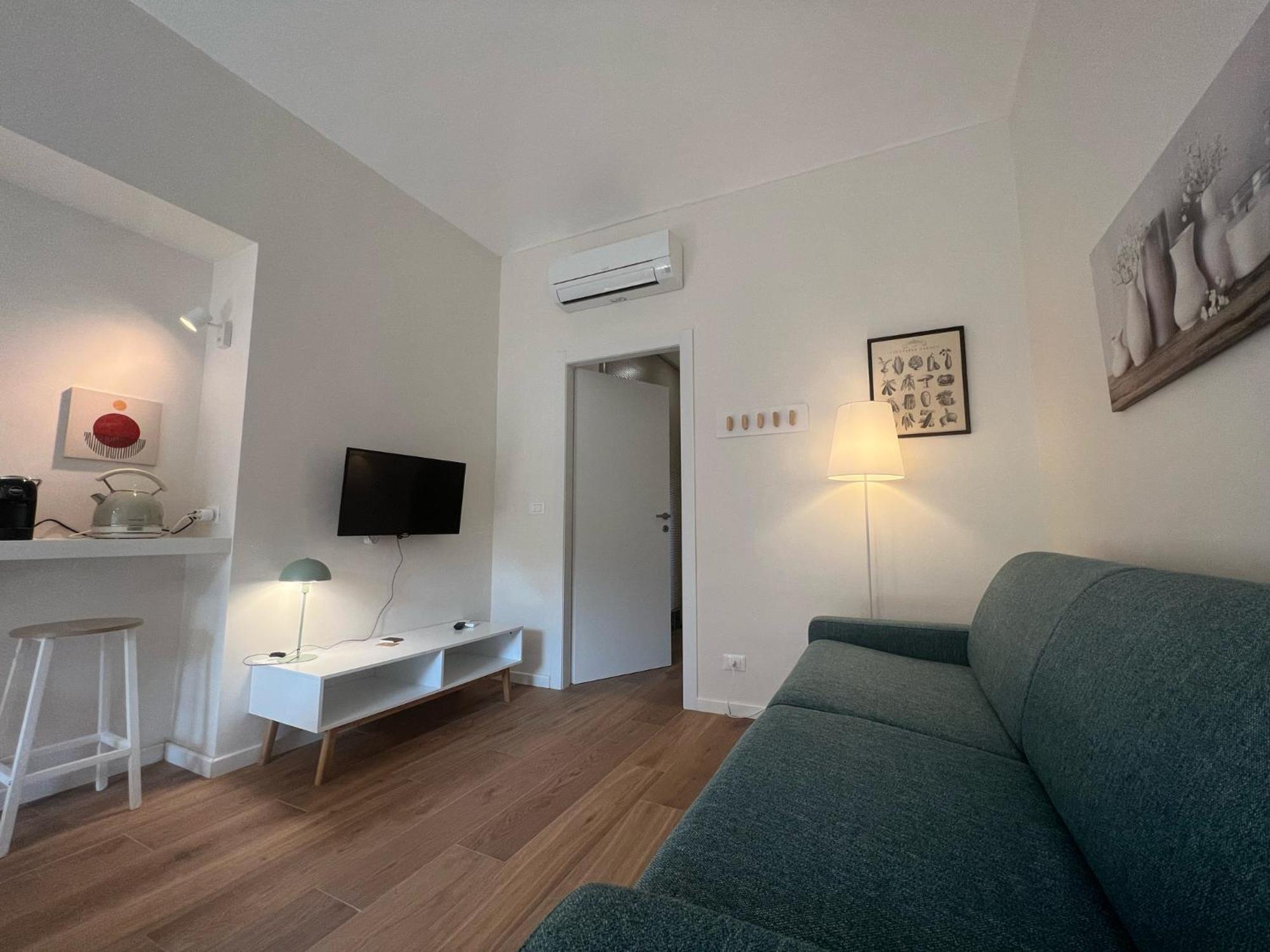 Apartment Acadamis - Maison Pino - Quadrilatero